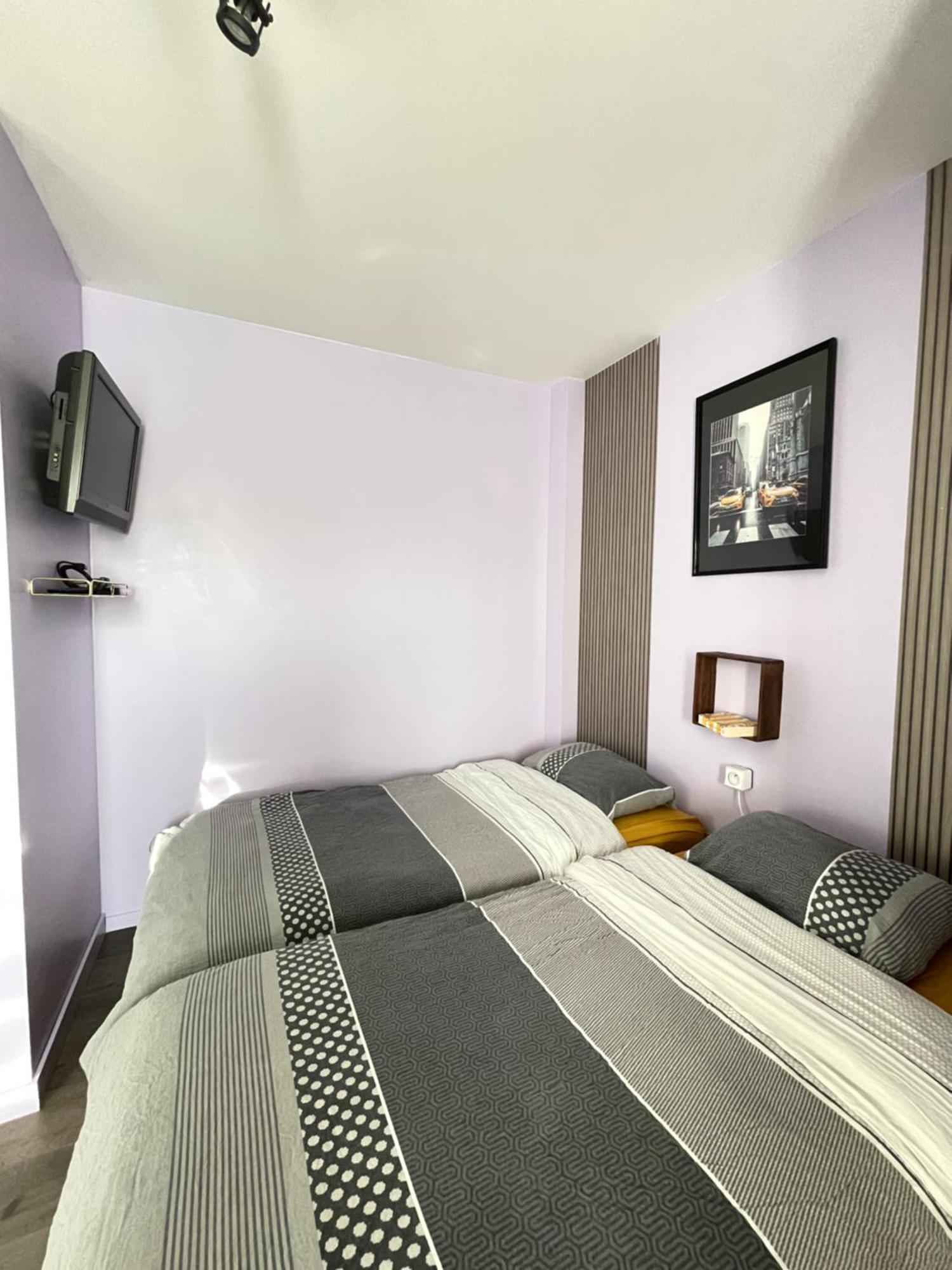 סאן לואיס Cozy Compact Studio France מראה חיצוני תמונה